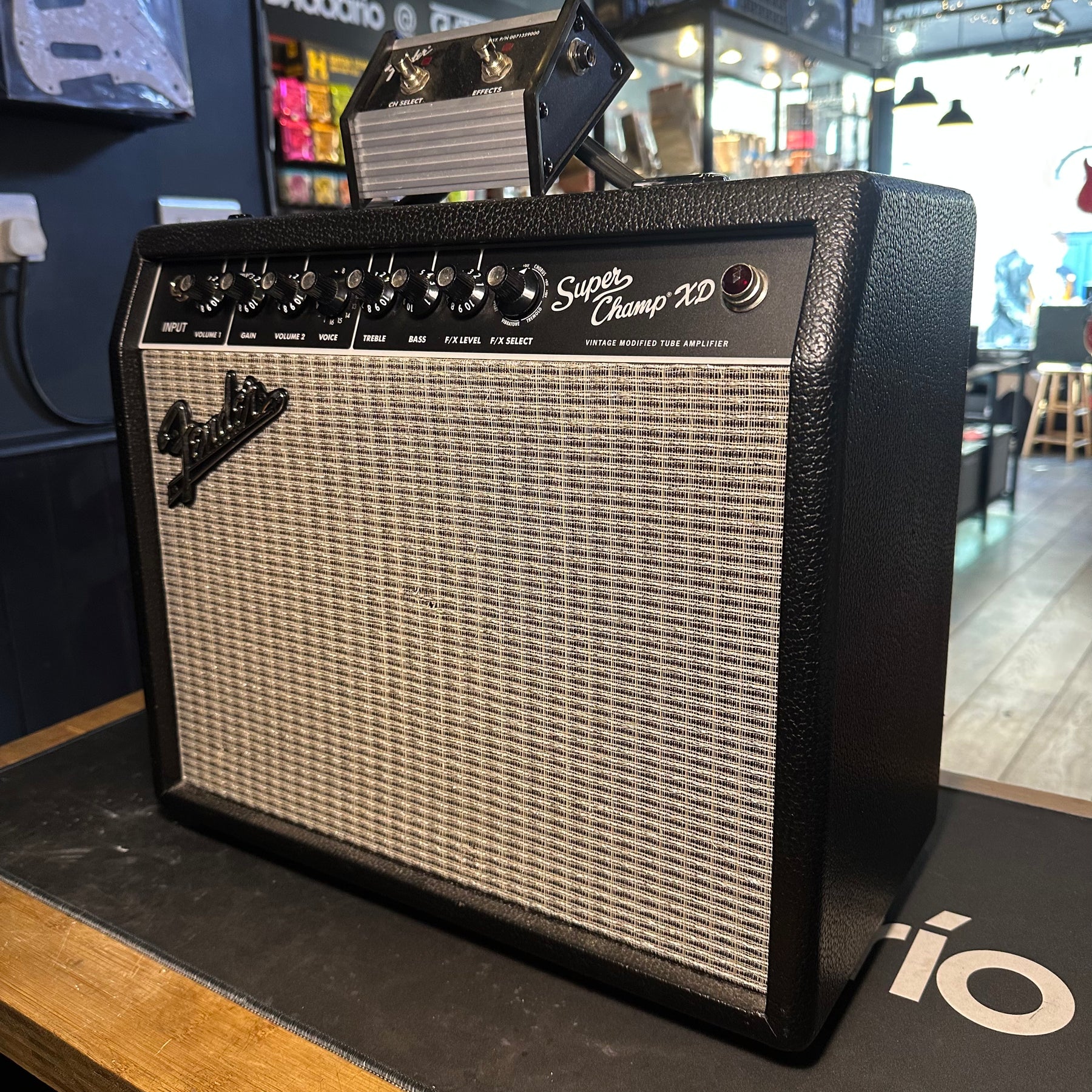 Fender Super Champ XD Valve Combo - Preowned