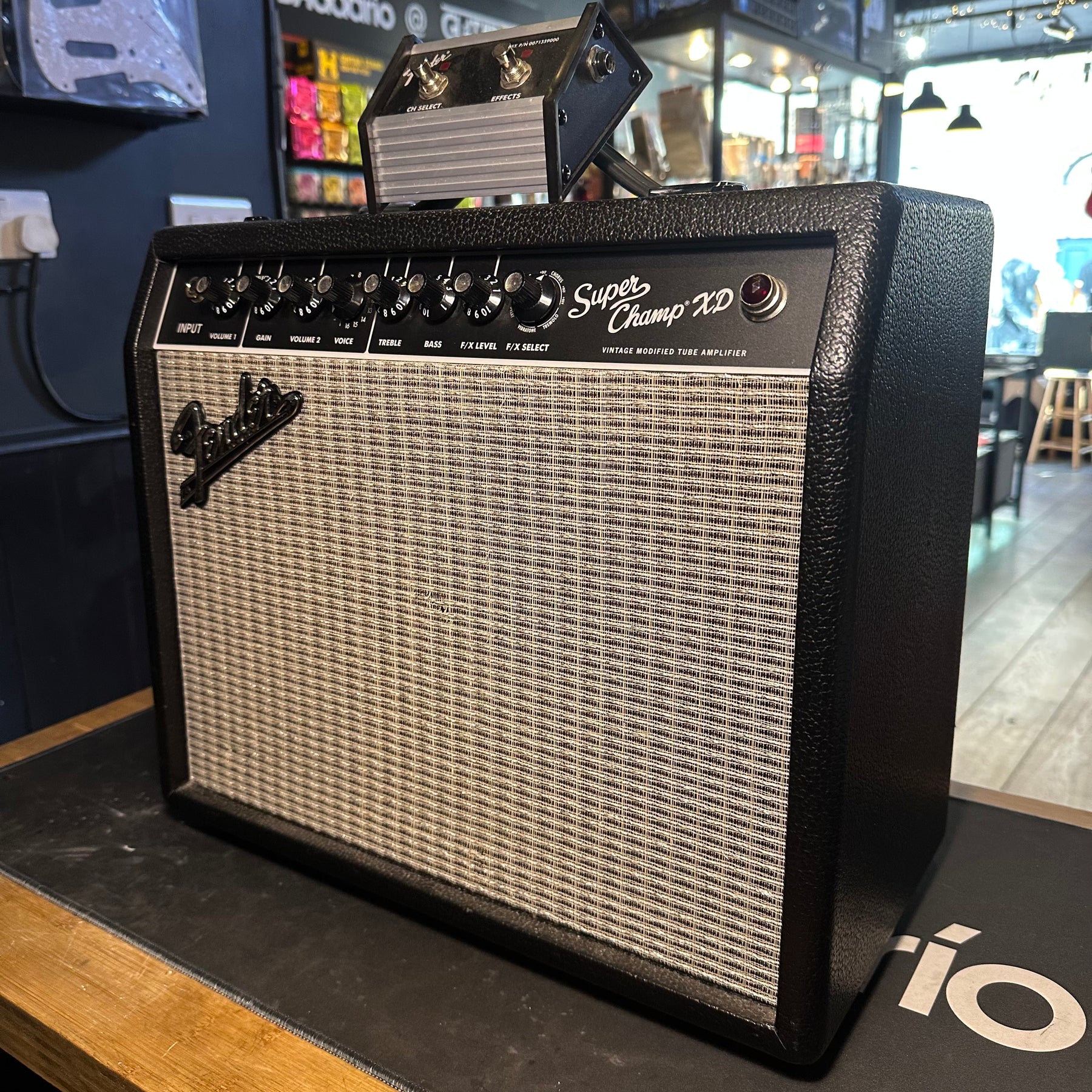Fender Super Champ XD Valve Combo - Preowned