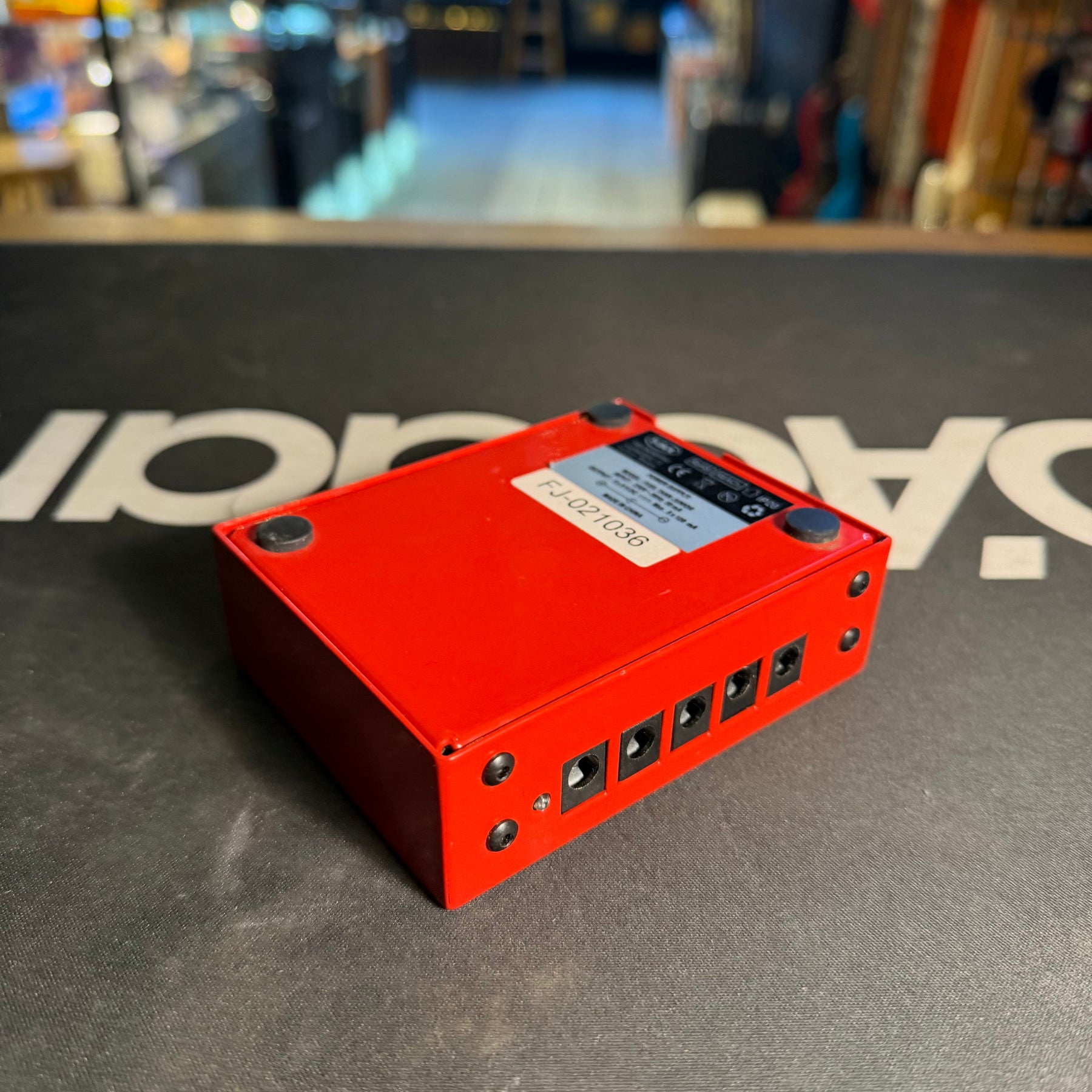 T-Rex The Fuel Tank Pedal Power Supply - Preowned