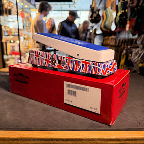 Vox V847 Union Jack Model with Bag & Box - Preowned