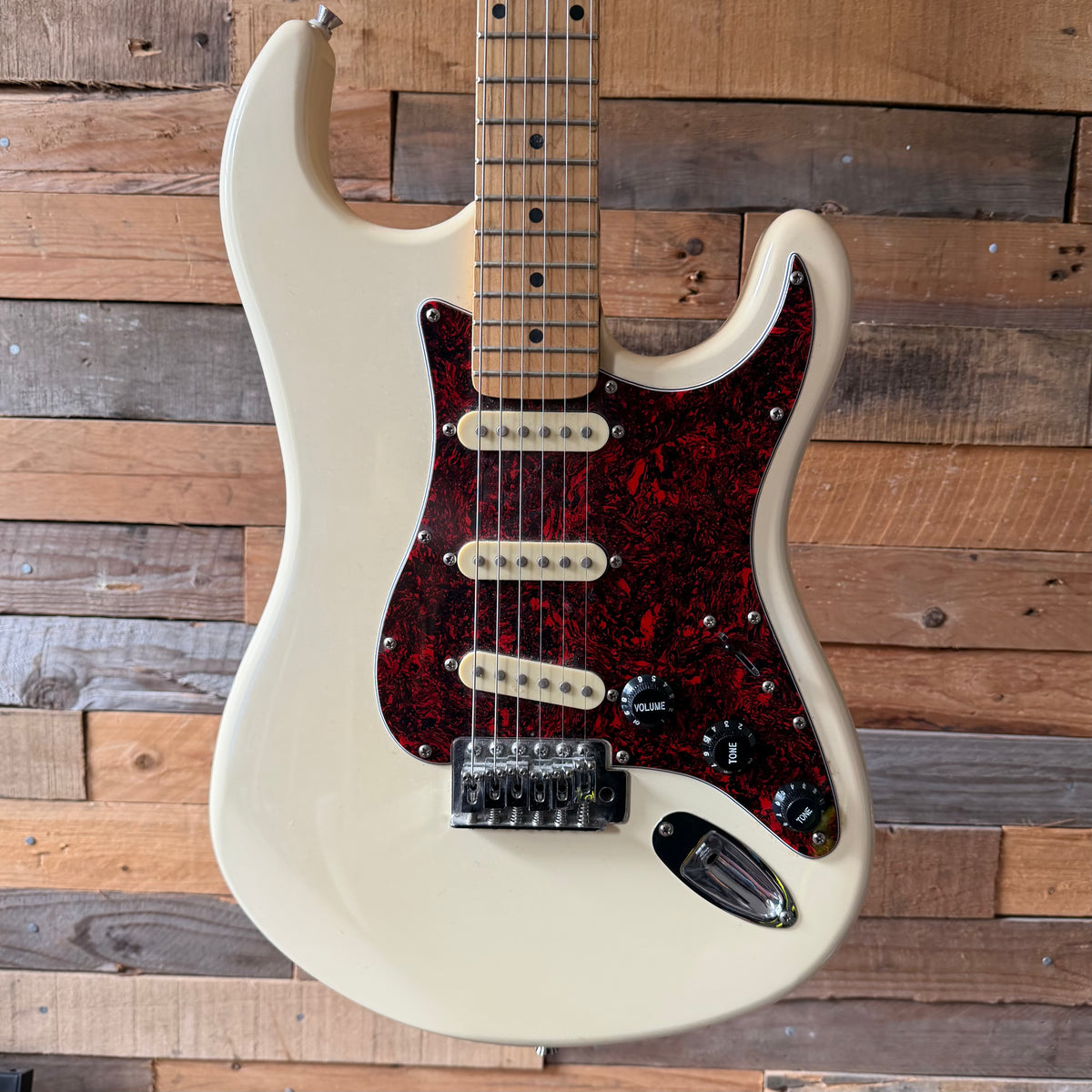 Project Rockwood S-Style Electric Guitar - White - Preowned