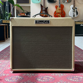 Roland Blues Cube Stage Guitar Amplifier - Preowned