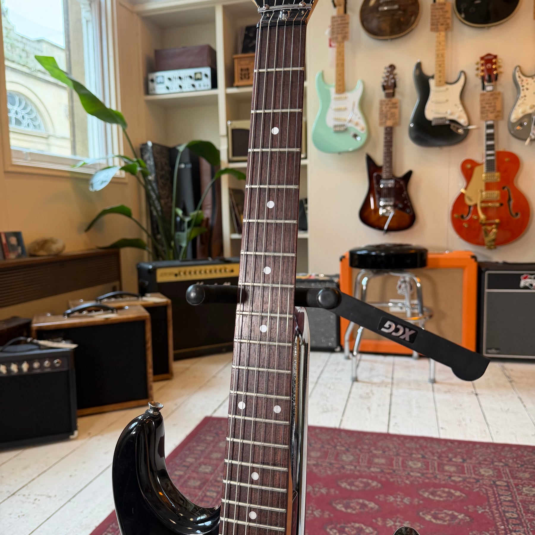Kramer Aerostar ZX10 - Black - Preowned