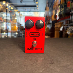 MXR M102 Dyna Comp Compressor Guitar Effects Pedal - Preowned