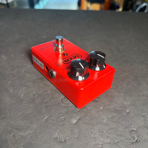 MXR M102 Dyna Comp Compressor Guitar Effects Pedal - Preowned