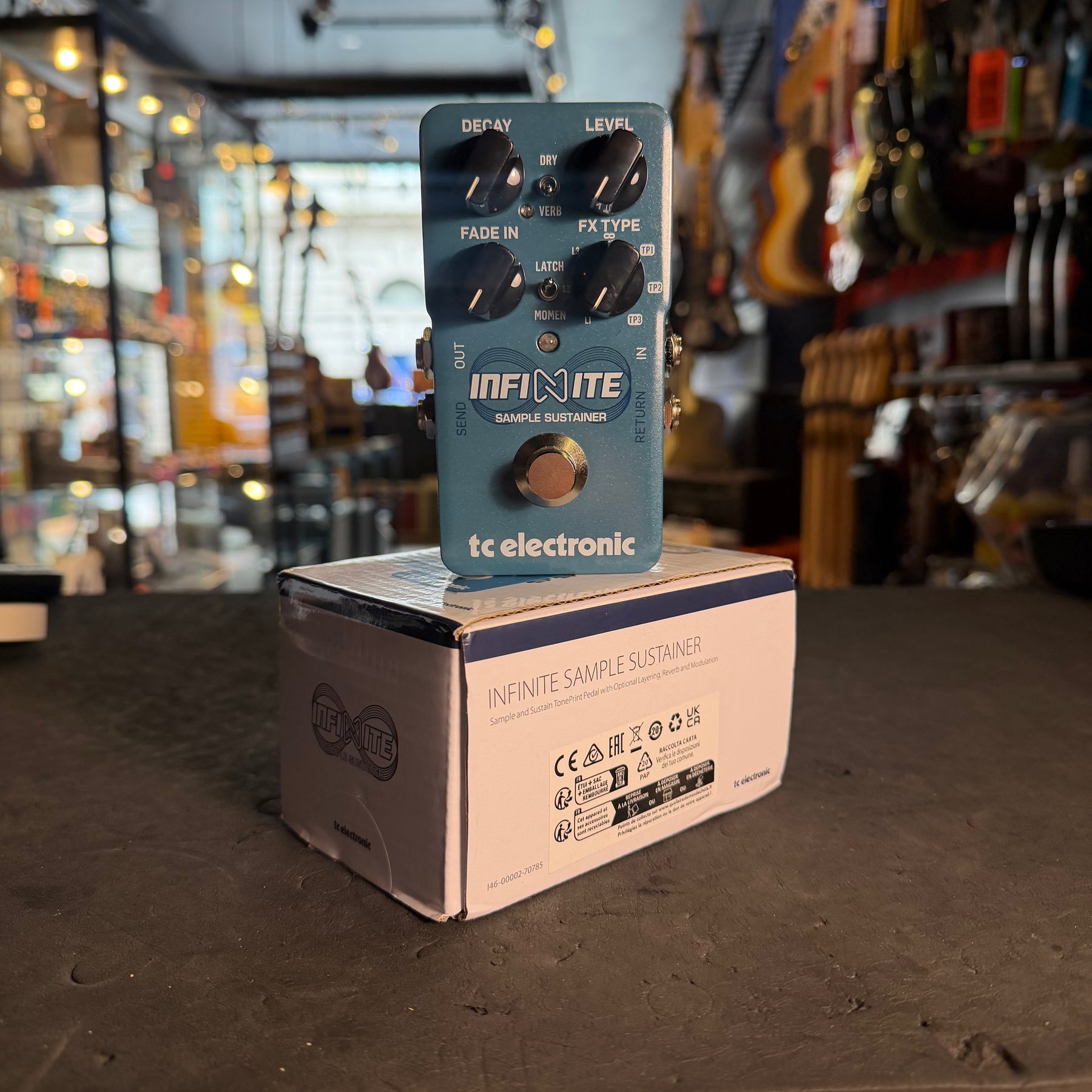 TC Electronics Infinite Sample Sustainer With Box - Preowned