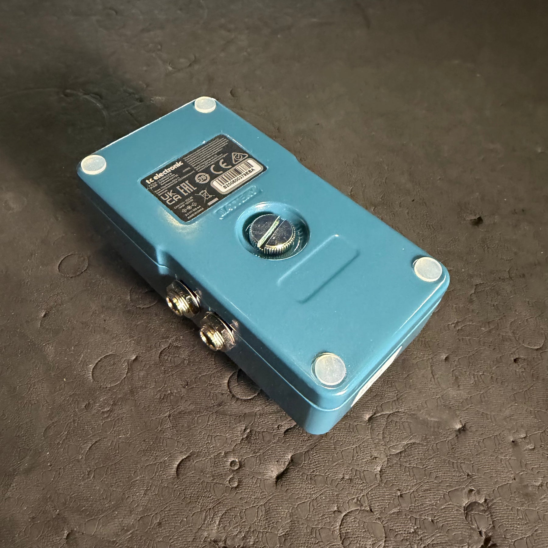 TC Electronics Infinite Sample Sustainer With Box - Preowned