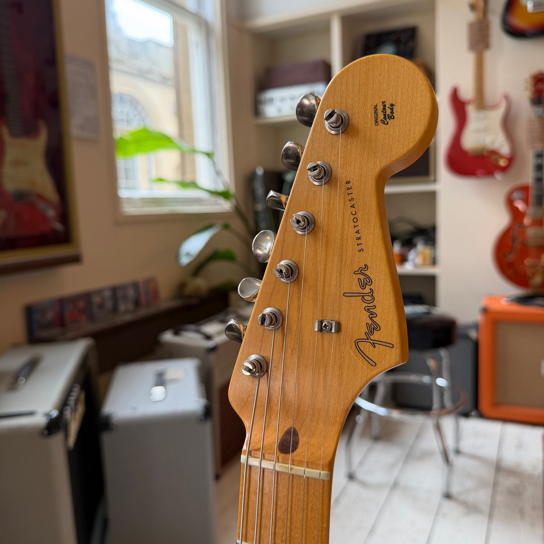 2010 Fender Custom Shop '56 Hardtail Stratocaster NOS With OHSC And Candy - 2 Tone Sunburst - Preowned