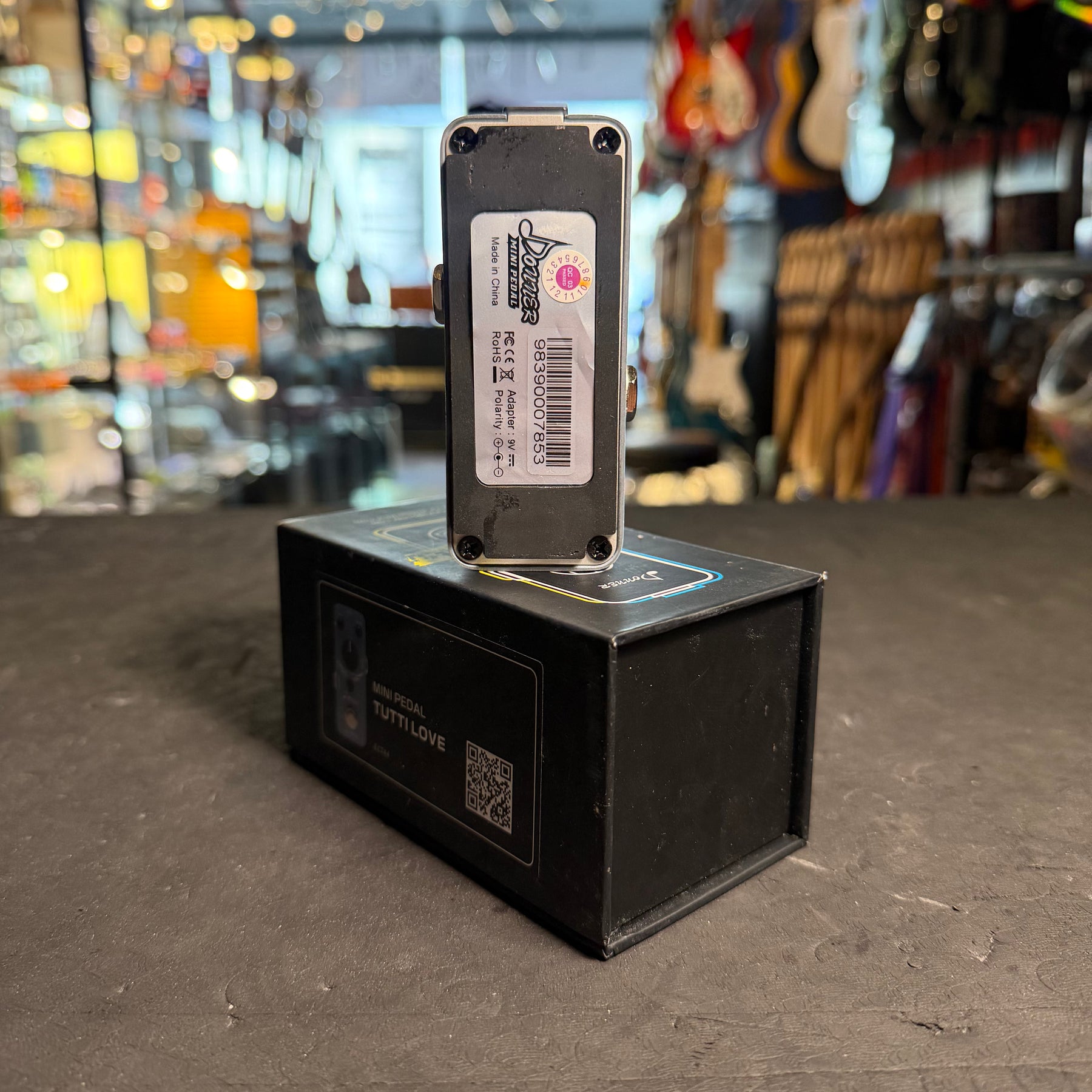 Donner Tutti Love Chorus Pedal - Preowned with Box
