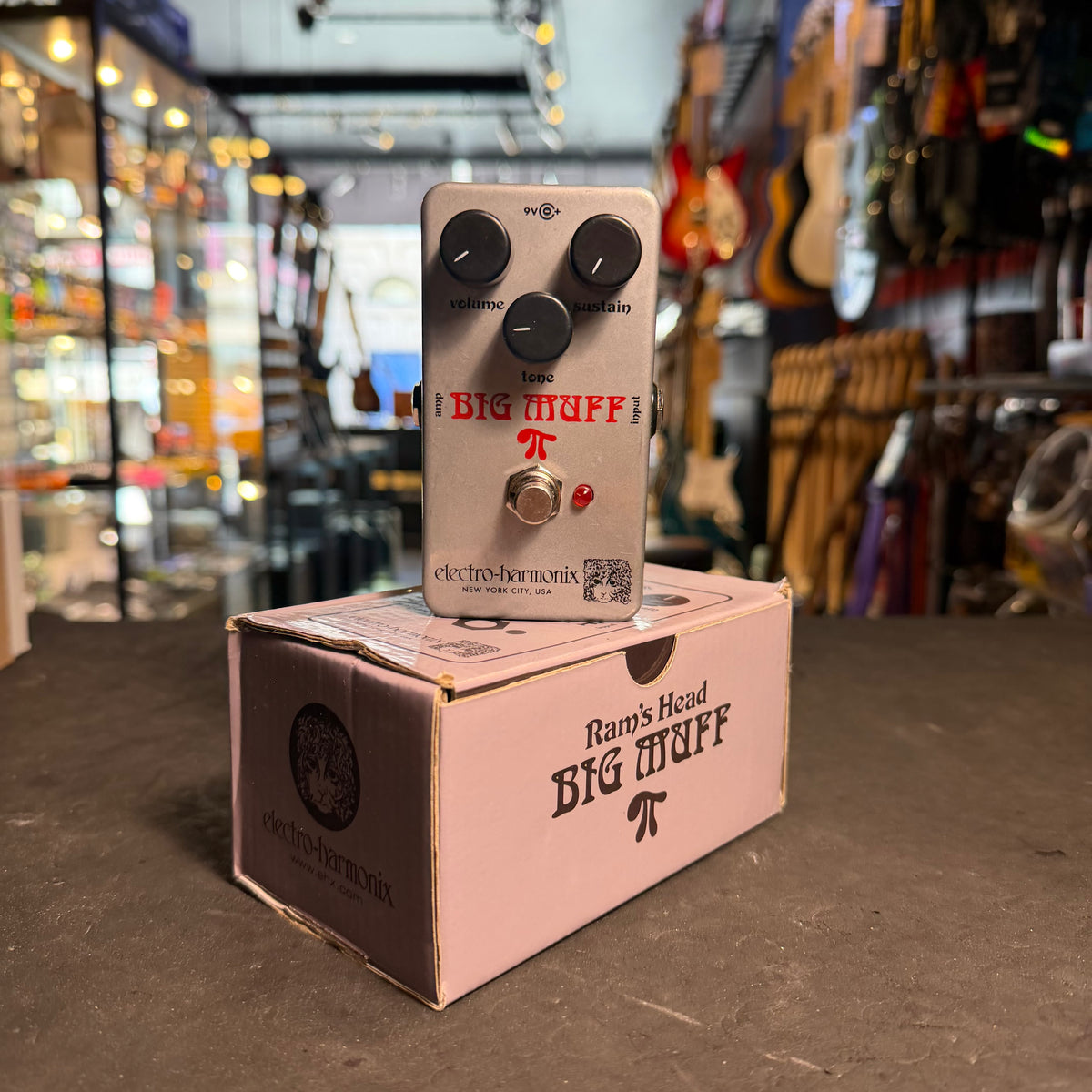 Electro Harmonix Ram's Head Big Muff Pi Fuzz Pedal - Preowned with Box