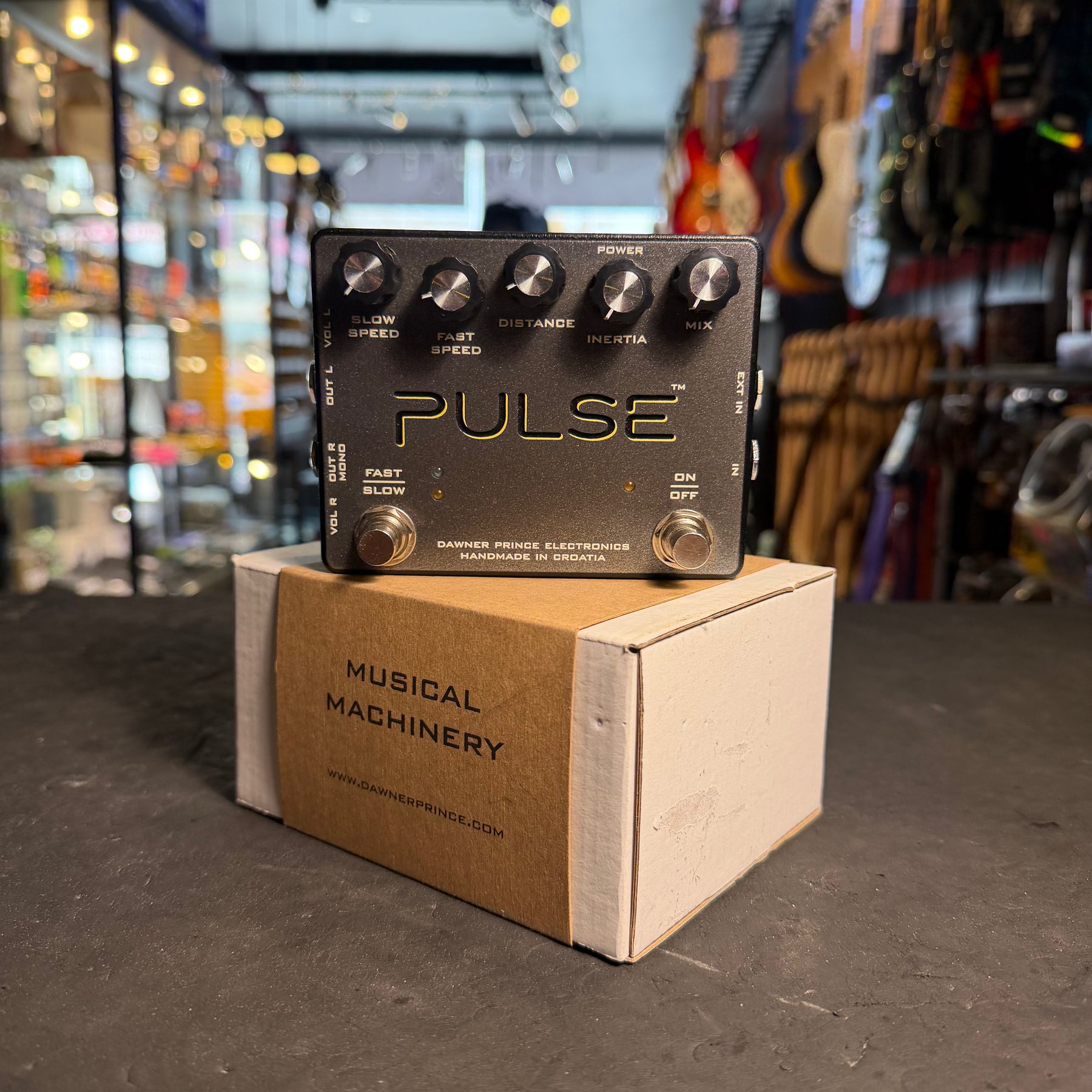 Dawner Prince Pulse Revolving Speaker Emulator Pedal - Preowned with Box