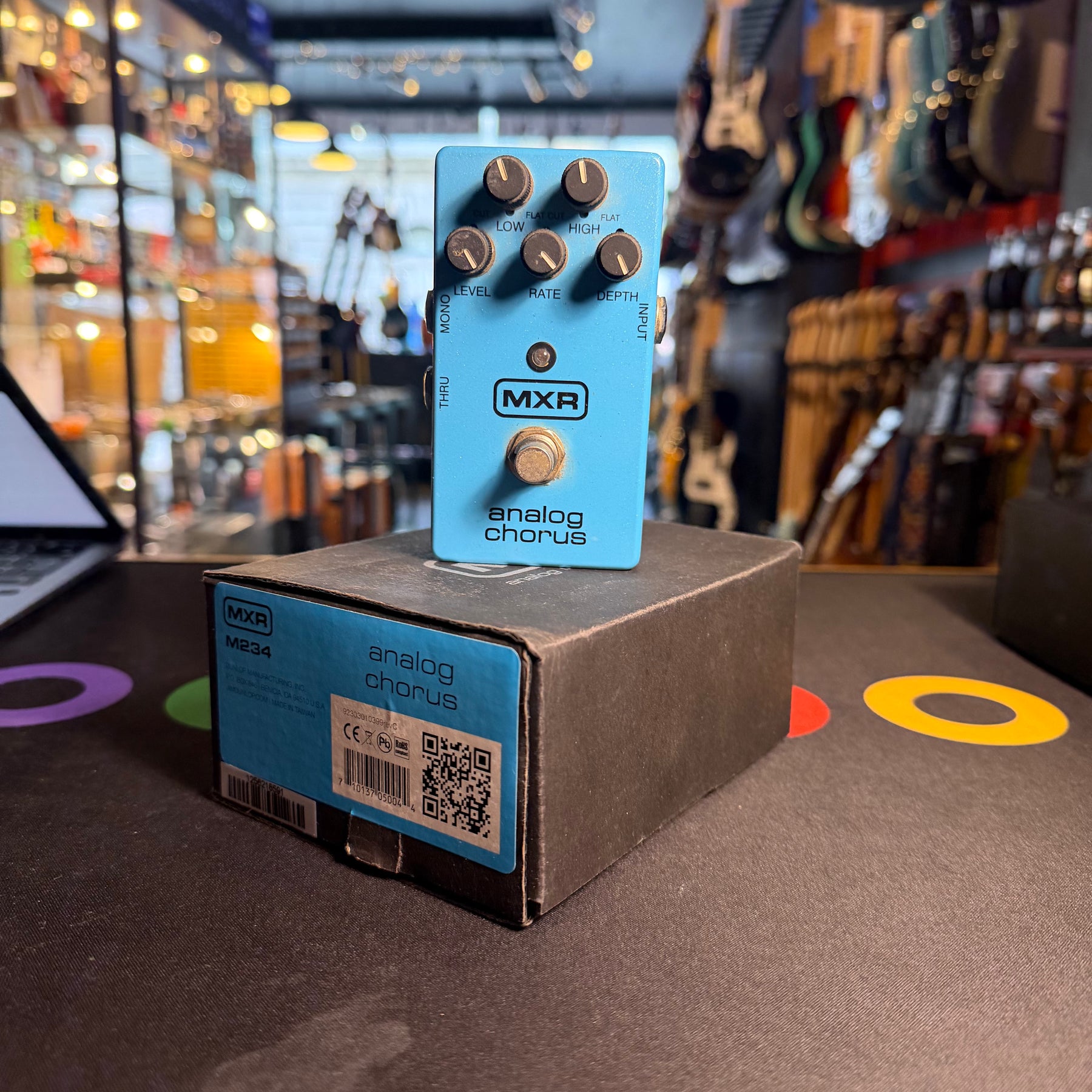 MXR M234 Analog Chorus Guitar Effects Pedal With Box - Preowned