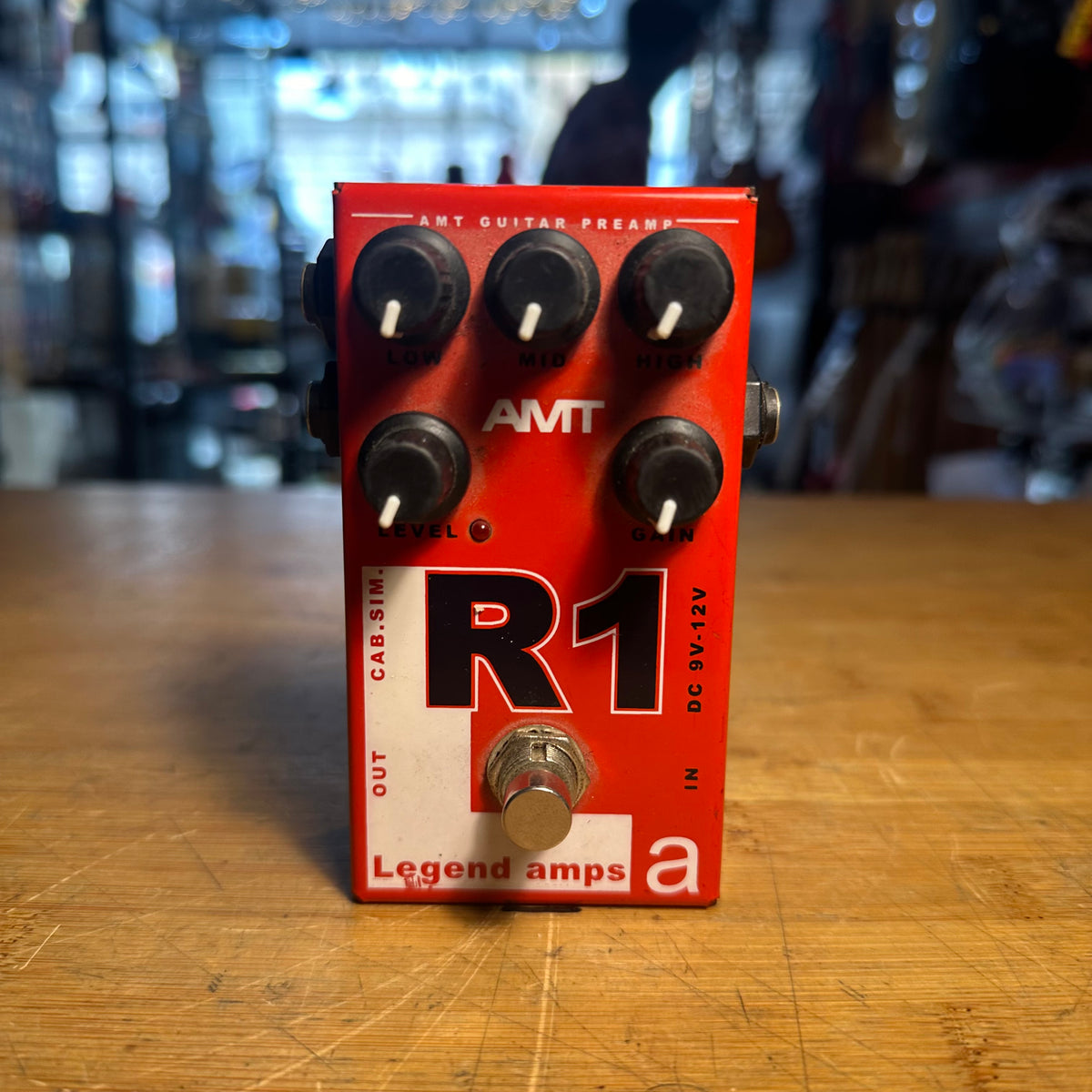 AMT R1 1 Channel JFET Guitar Preamp - Preowned