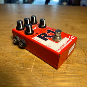 AMT R1 1 Channel JFET Guitar Preamp - Preowned