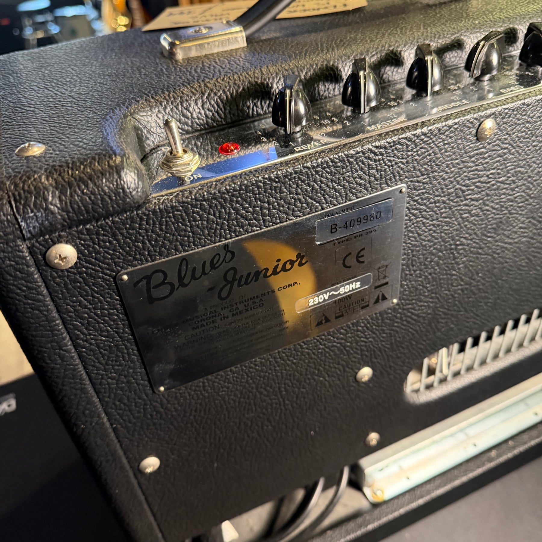 Fender Blues Junior 15 Watt Valve Combo Amplifier - Preowned