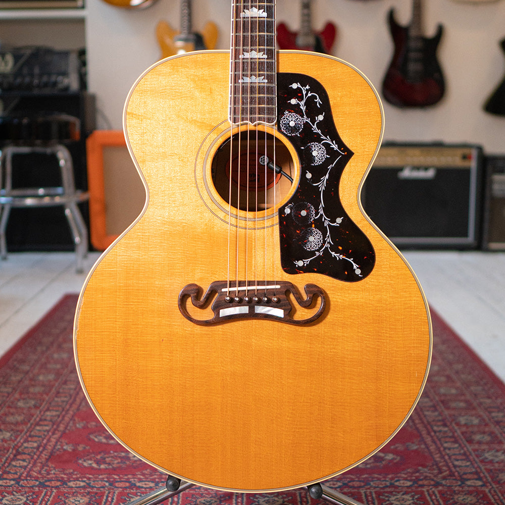 1995 Gibson J200 Jumbo Electro Acoustic Guitar With OHSC - Preowned