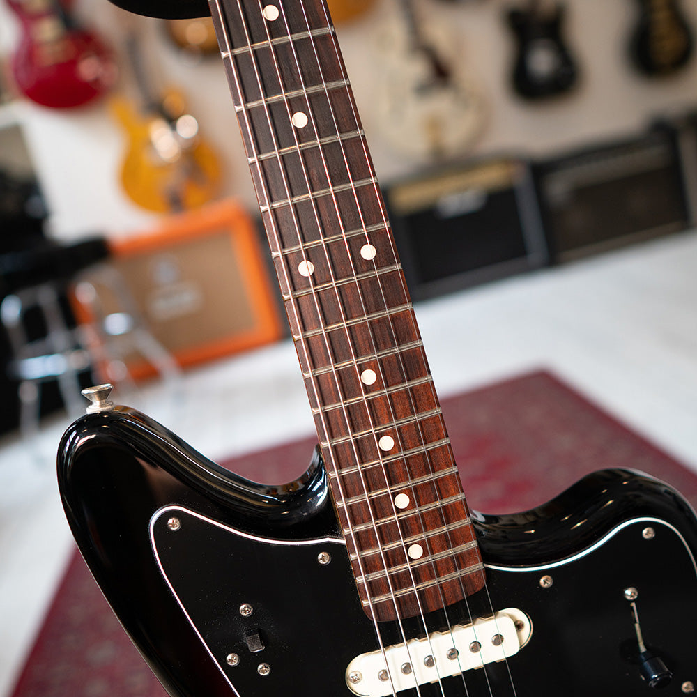 2018 Fender Player Jaguar - 3 Colour Sunburst - Preowned