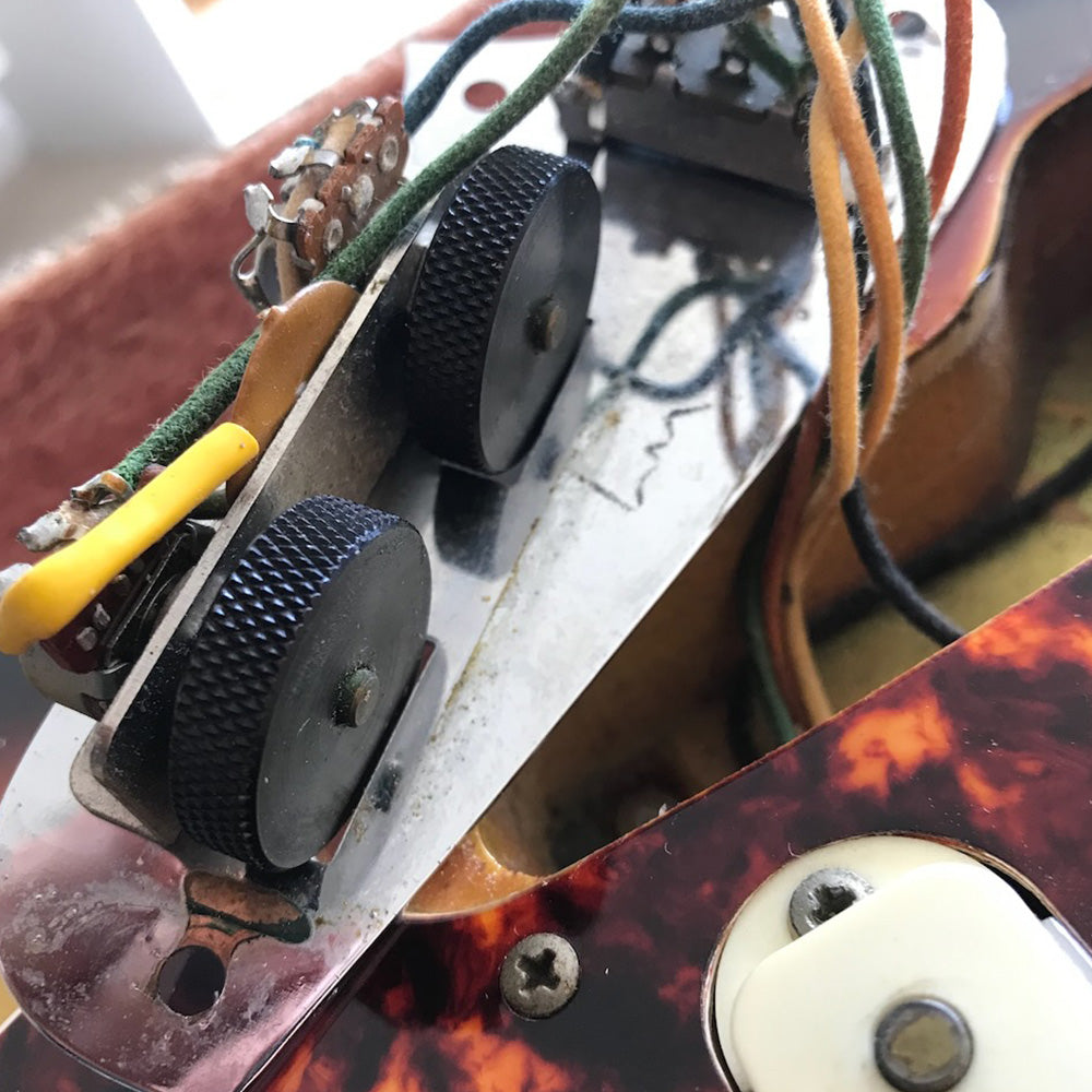 1966 Fender Jaguar - 3 Tone Sunburst - Preowned