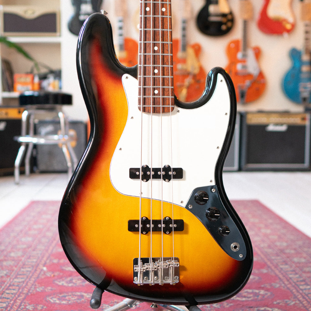 Fender MIM Standard Jazz Bass - 3 Tone Sunburst - Preowned