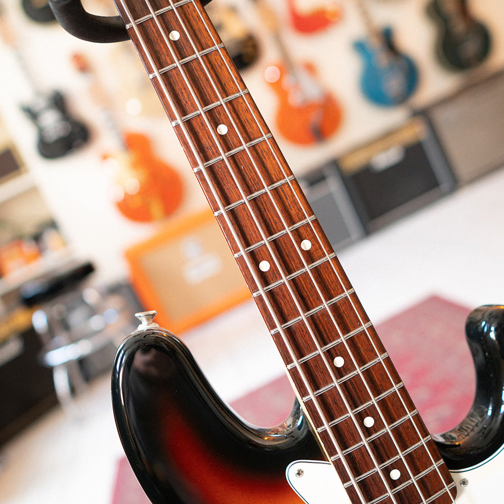 Fender MIM Standard Jazz Bass - 3 Tone Sunburst - Preowned