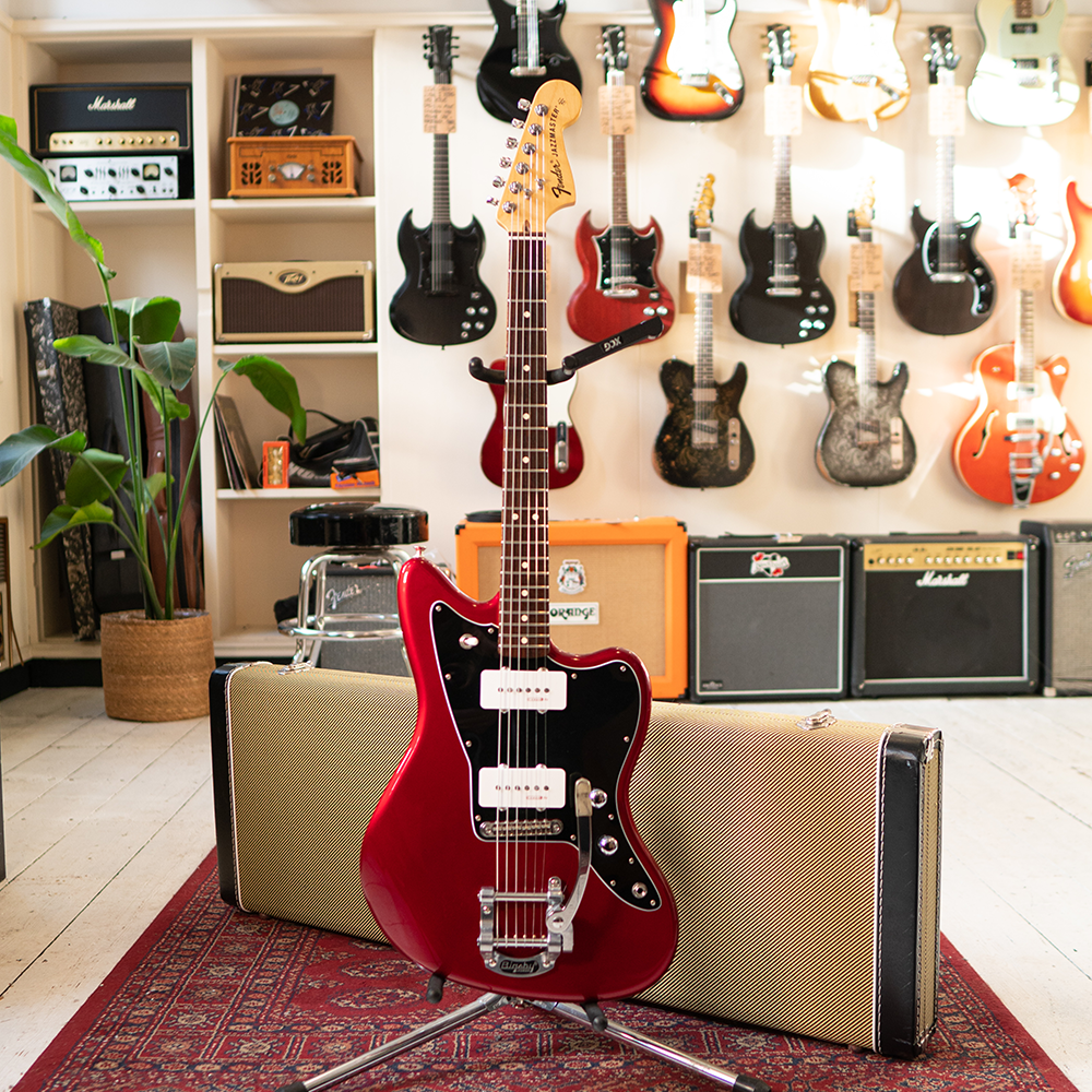 2016 Fender American Special Jazzmaster - Candy Apple Red - Preowned