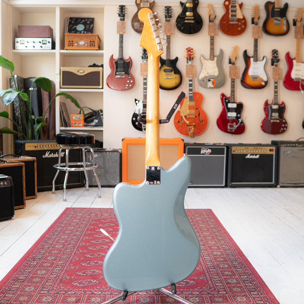 2022 Fender Vintera '60s Jazzmaster - Ice Blue Metallic