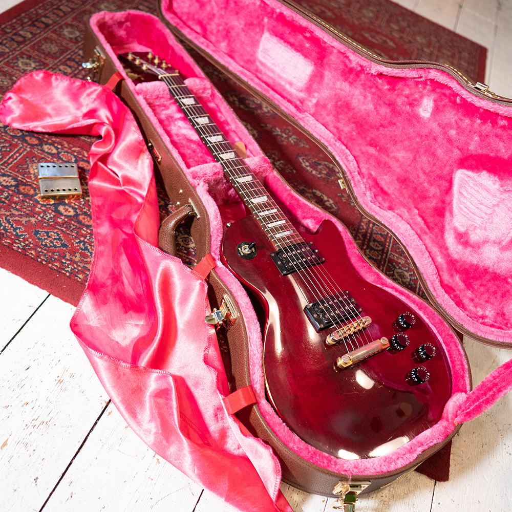 1997 Gibson Les Paul Studio With HC - Wine Red - Preowned