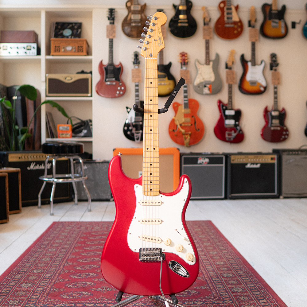 Fender Mexican Standard Stratocaster - Satin Candy Apple Red - Preowned