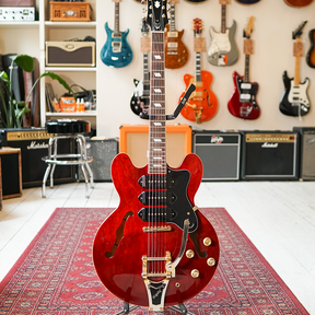Epiphone Riviera P93 Wine Red with Hard Case - Preowned