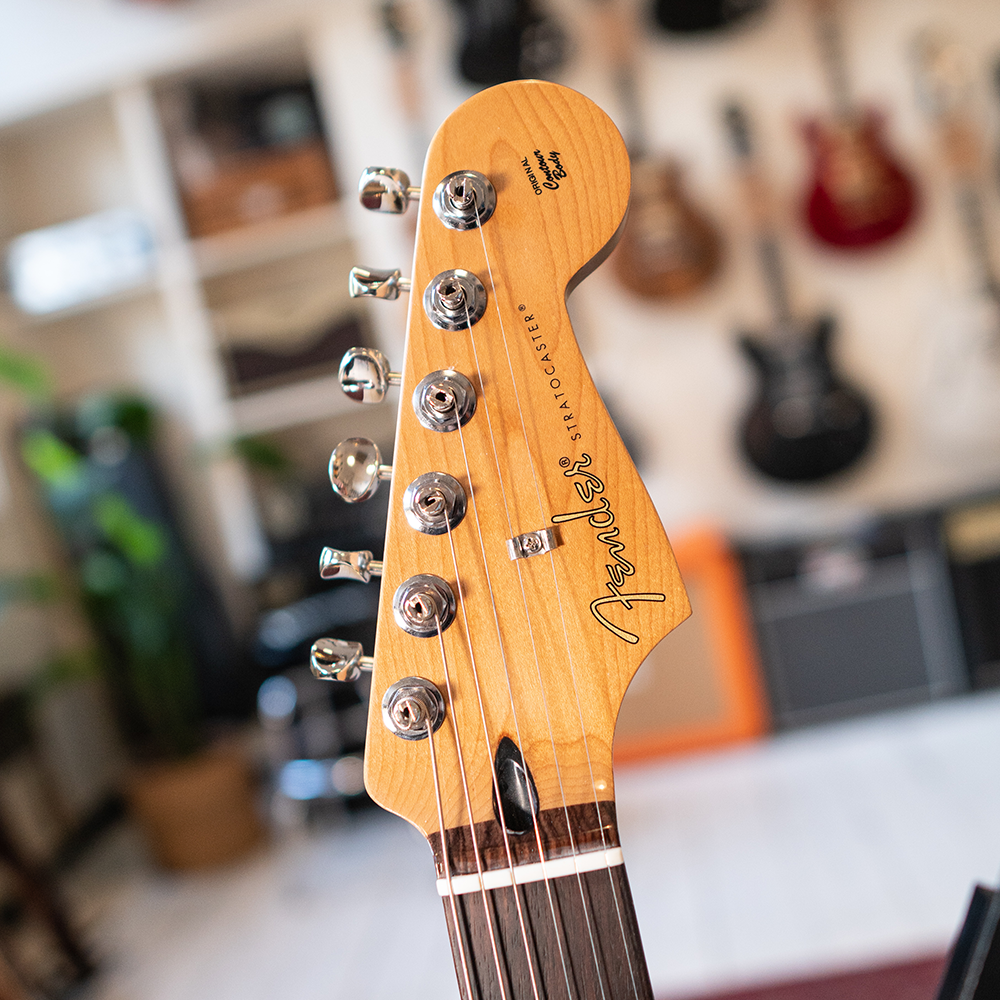 Fender Player II Series Limited Edition Stratocaster With HSS Seymour Duncan - Moonlight Drive Metallic - Preowned