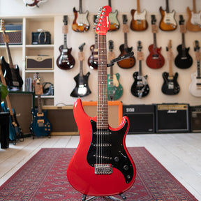 Yamaha SE-203 Electric Guitar - Red - Preowned