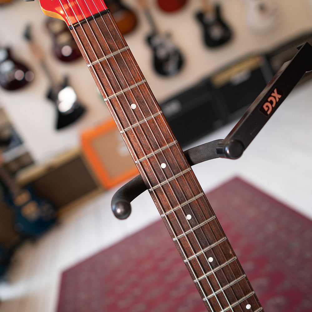 Yamaha SE-203 Electric Guitar - Red - Preowned