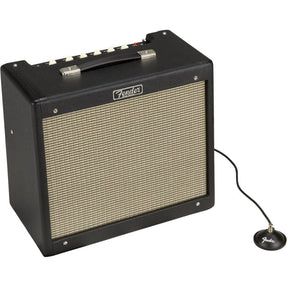 Fender Blues Junior IV 15 Watt Valve Combo Amplifier Black