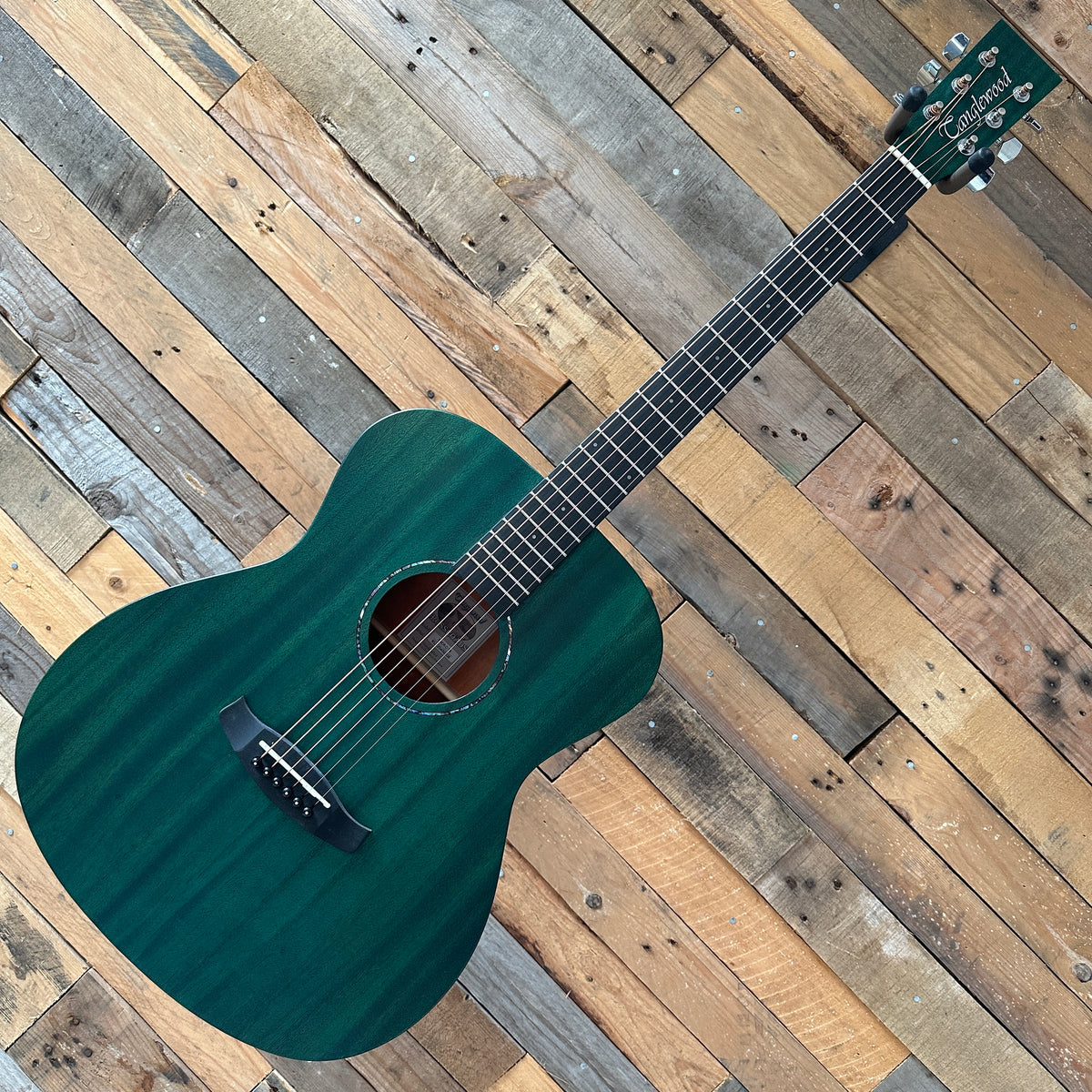 Tanglewood TWCR-O Crossroads Orchestra Acoustic Guitar - Thru Green